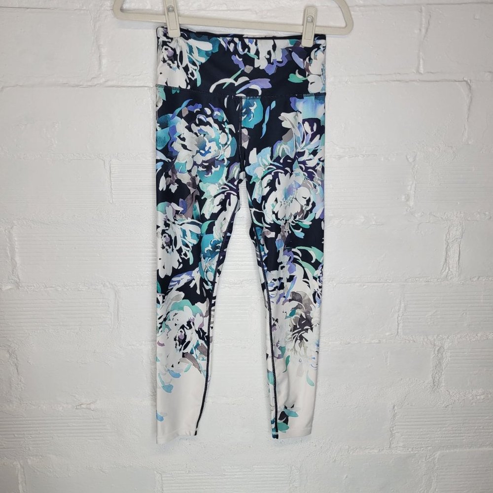 Athleta Women's Small Leggings Blue White Flowers